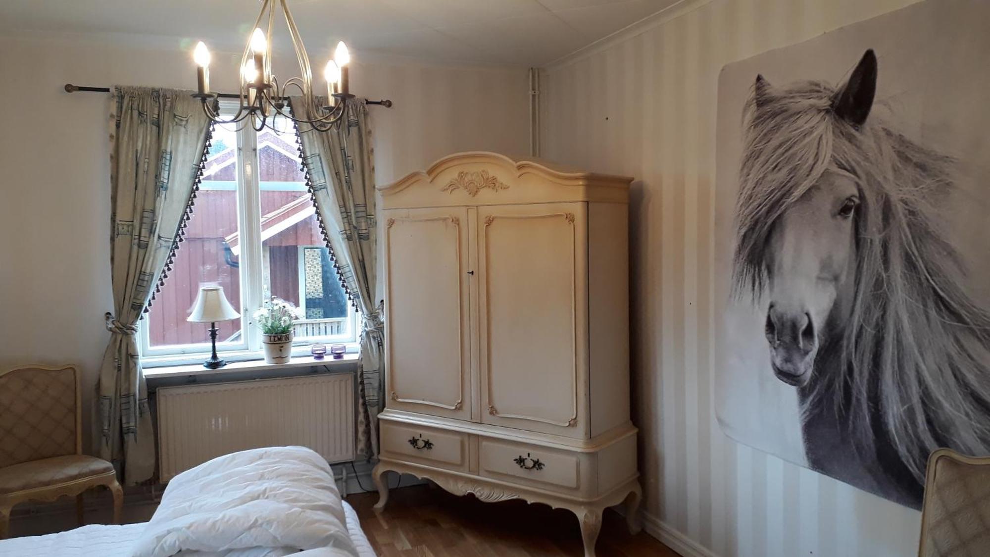 Aelgbergets Bed & Breakfast Ucklum Bilik gambar